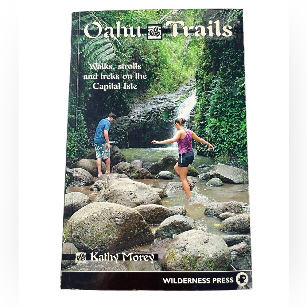 Guidebook Oahu Trails Walks Strolls & Treks on the Capital Isle 275 Pages